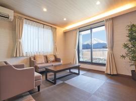04 Resort Club -凛RIN-, hotel com banheiras de hidromassagem em Fujikawaguchiko