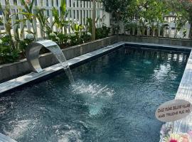 DELUXE VILLA 2 có 5 phòng ngủ trung tâm tp, ξενοδοχείο σε Thôn Trường Giang
