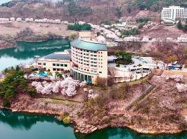 Jecheon में, होटल Cheongpung Resort
