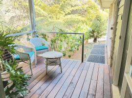 Simply Sassafras - Hydrangea Suite - self-contained, hotel v destinaci Sassafras