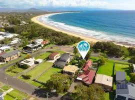 Surfrider Studio - Pet Friendly - 50m to Beach!