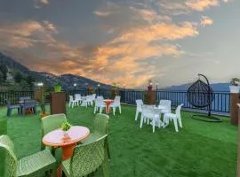 The Tranquil Valley I Best Price I Excellent Service I Prime Location With Free Parking Facilities I Kufri by Exotic Stays