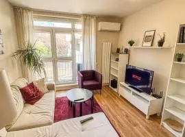 Scandi Suite Business & Leisure