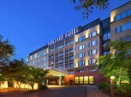 Shanghai Zhangjiang Parkyard Hotel - Free shuttle bus from the New International Expo Center during the exhibition