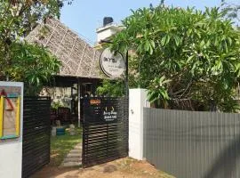 Sky's Surf Hostel