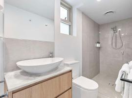 Bokarina Beach Apartments, Ascend Hotel Collection, hotel v destinaci Bokarina
