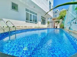 Serina Villa Pool Beach