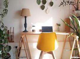 Kanela Guest House B-side, hôtel à Machico