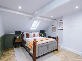 "The Gatsby" Stunning Central 2 Bed Abode in York