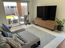 The Lotus Beach Retreat, hotel v destinaci Saint Leonards