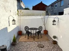 Crossgar Holiday Home