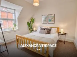 Sentimental and Homely 3-bed Home in Lincoln by Renzo, Amazing Location, Close to Cathedral and Castle!