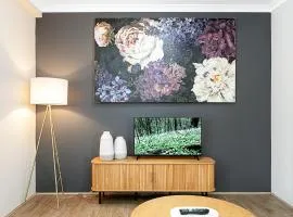 2BDR East Perth Getaway