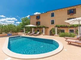 Villa Christina in Ivetići - Haus für 10 Personen