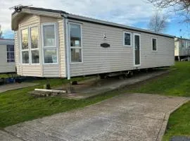 2 Bed Mobile Home Sea View, Fair Ways