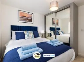 Duckett house, 3 Bedroom Detached House By B and R Serviced Accommodation Amesbury With Free Parking