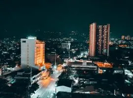 2 Double Beds Available Golden Peak Condotel