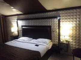 Whispering Woods Resort