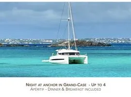 CATAMARAN ZEPHYR NUIT AU MOUILLAGE Diner, nuit et petit-déjeuner inclus
