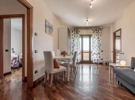 Alloggio turistico Leonardo Home- Fiumicino Airport, 2m in treno- Rome, 20m in treno- Fiera, 2m in treno, property with onsen in Fiumicino