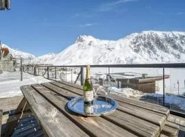 Chalet Arktic - Catered Chalet - Sleeps 14