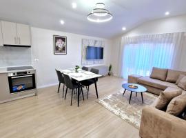Vila Kazazi - Premium City Center Apartments - Exceptional Rated, alojamiento con cocina en Shkod&euml;r