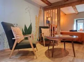 A desire for Bohemia, well-being and massages!