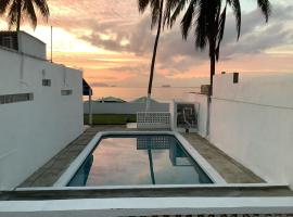 Casa GALLARDO, Hotel in Manzanillo