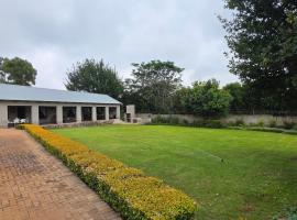 Zacks Country Stay Self-catering, ξενοδοχείο σε Krugersdorp