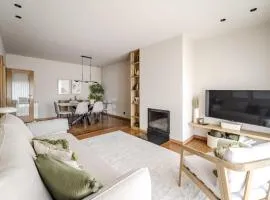 Maximus Design By House and People
