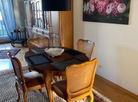 Stilvolle 3,5-Zimmer-Wohnung in Ilvesheim, Hotel in Ilvesheim