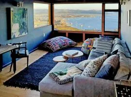 Main House - Maison Mahogany - 100sqm design with lagoon view and jacuzzi