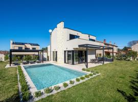 Villa Maria, hotel i Krnica