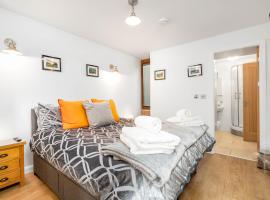 Chunal Apartment Central Glossop, hotel v destinaci Glossop