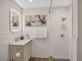 Eden Escape Studio 2103 Walk to FLT Beach