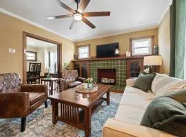 Huntington Modern History - 4br, Mu, Dt, St Marys