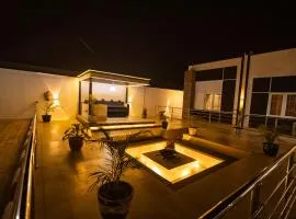 Db Continental Loft Apartment