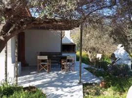 Cottage1Το μικρό σπίτι στο λιβαδι