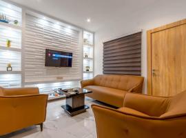 EasyStay Apartments, hotel in Ogere