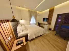Centurion Aparthotel
