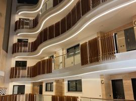 Paraiso Estepona Old Town&Beach with balcony, hotel in Estepona