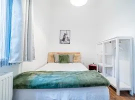 Lion Apartman by Mital