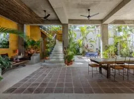 El Mambo Boutique Hotel
