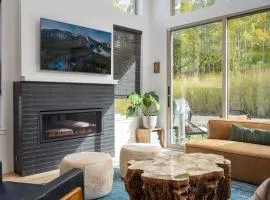 Cozy Modern Cabin W Hot Tub - Minutes To Ski Area