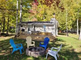 Birch Shores Resort - The Hemlock Cottage