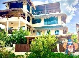 3 Bedrooms house shared pool