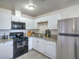 Your Vegas Home From Home! Sleeps 6!, villa en Las Vegas