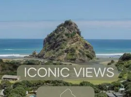 The Little Louise's Luxury Romantic Retreat with Iconic Piha Views