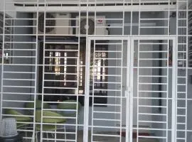 Afeena Homestay Bandar Tasik Kesuma