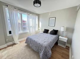 Cozy 2BR Updated Condo in DC, condo in Washington